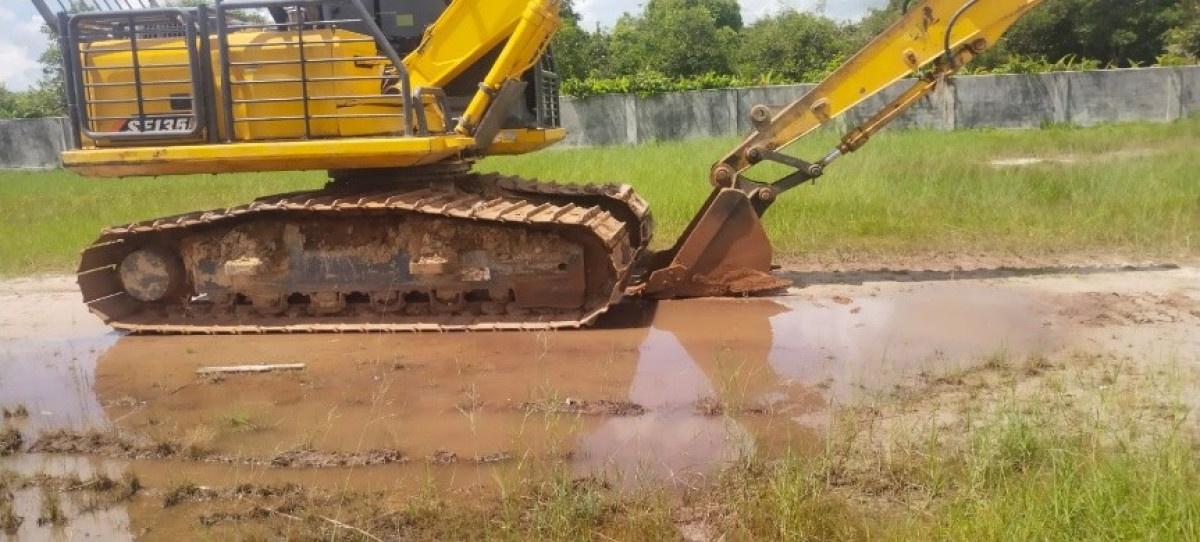 SHANTUI  SHANTUI EXCAVATOR SE135F