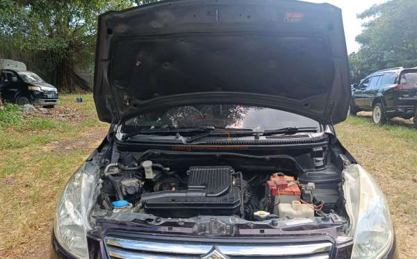 SUZUKI ERTIGA GX