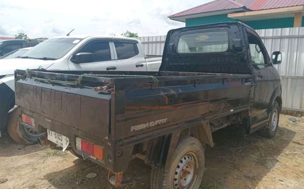 SUZUKI MEGA CARRY PU
