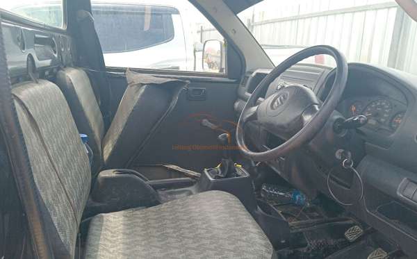 SUZUKI MEGA CARRY PU