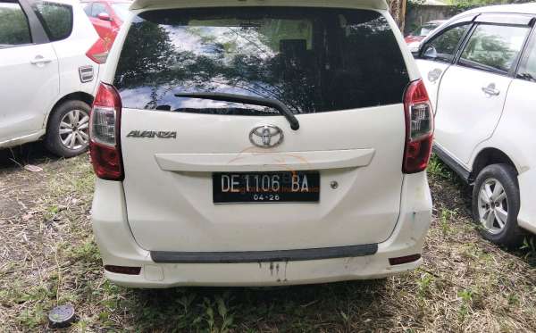 TOYOTA AVANZA