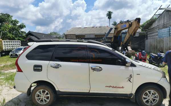 TOYOTA AVANZA G