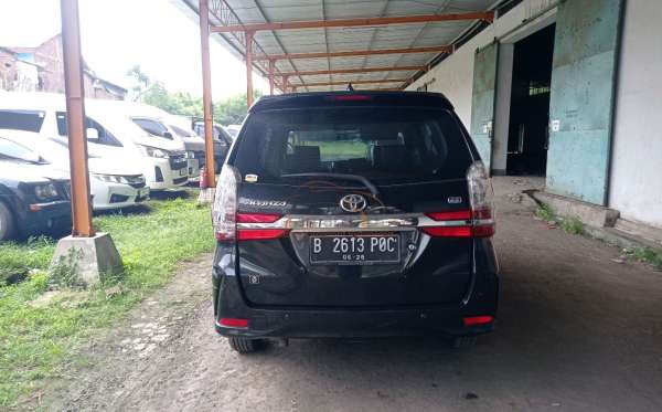 TOYOTA  AVANZA  1.3 G
