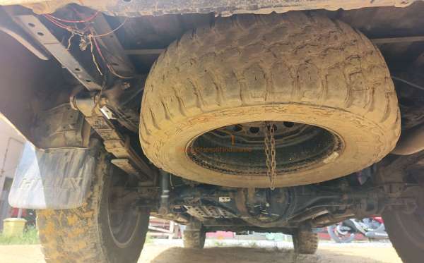 TOYOTA HILUX 2.4G DC 4X4