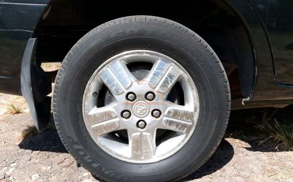 TOYOTA INNOVA G