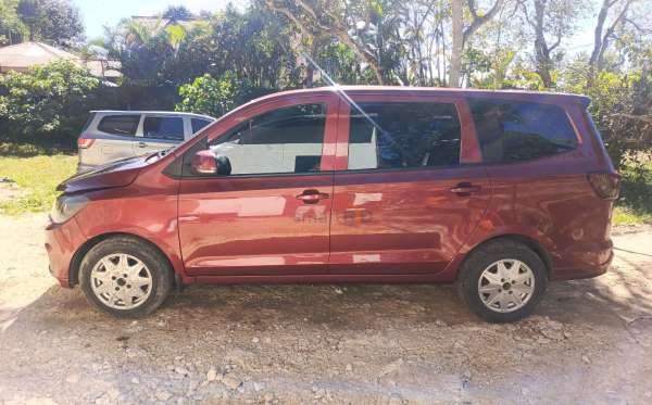 WULING CONFERO 1.5