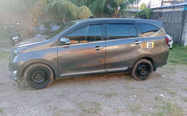 DAIHATSU SIGRA R