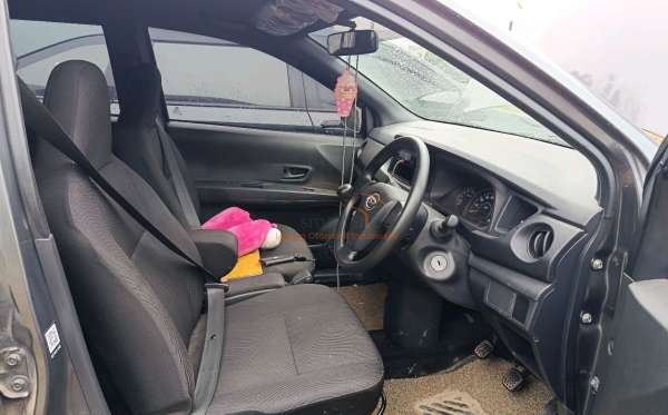 DAIHATSU SIGRA M