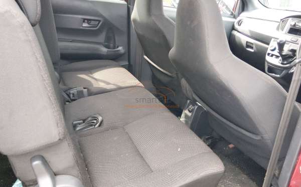 DAIHATSU SIGRA