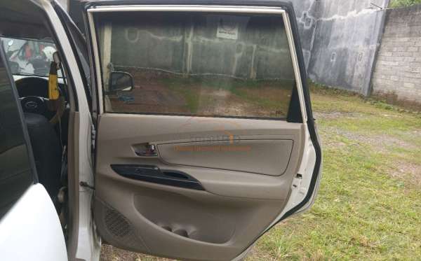 DAIHATSU  XENIA