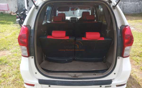 DAIHATSU  XENIA