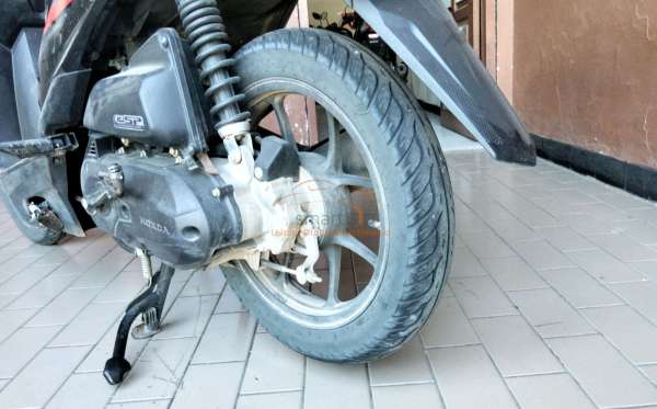 HONDA  BEAT