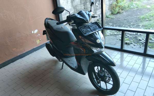 HONDA  BEAT