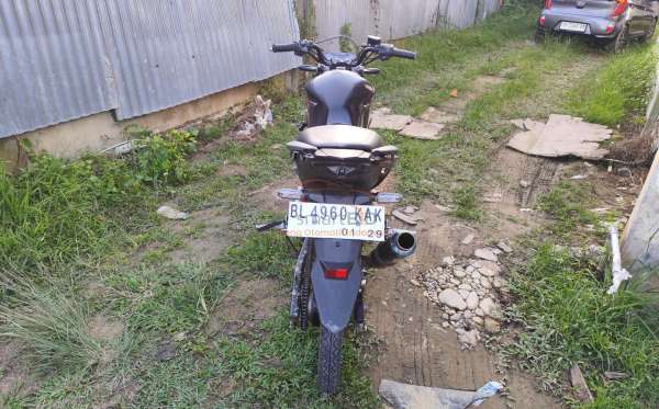 HONDA CB 150 R STREET FIRE