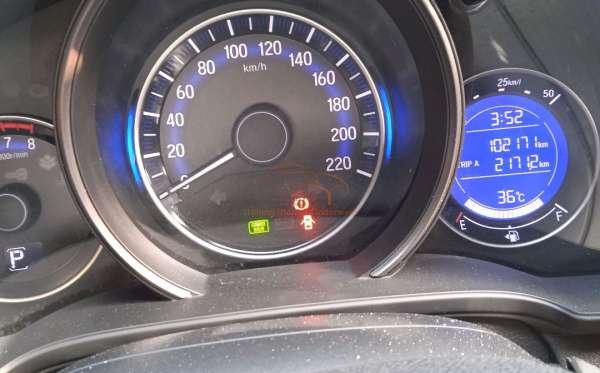 HONDA  JAZZ  GK5 1.5 RS