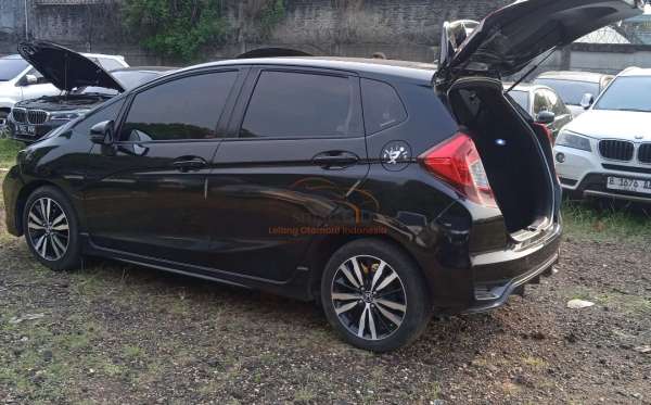 HONDA  JAZZ  GK5 1.5 RS