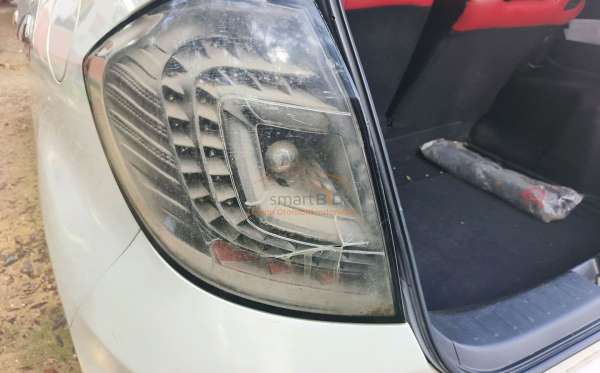 HONDA JAZZ GE8 1.5 E