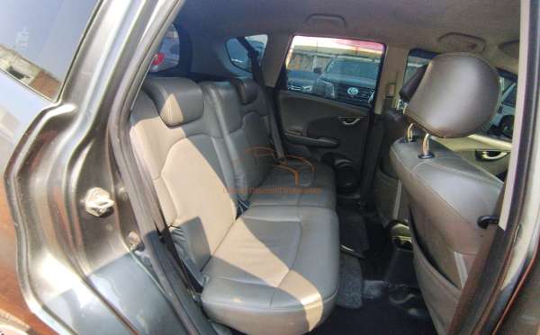 HONDA JAZZ GE8 1.5 S