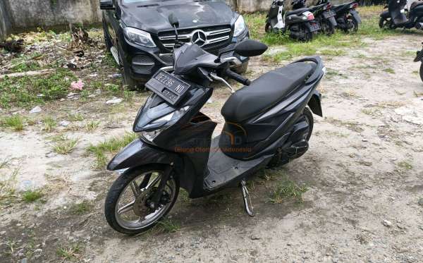 HONDA  BEAT