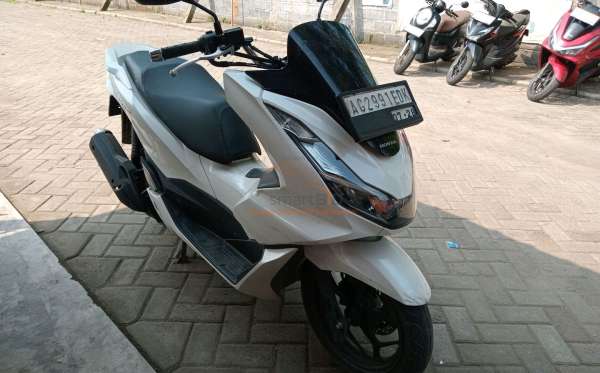 HONDA PCX 160