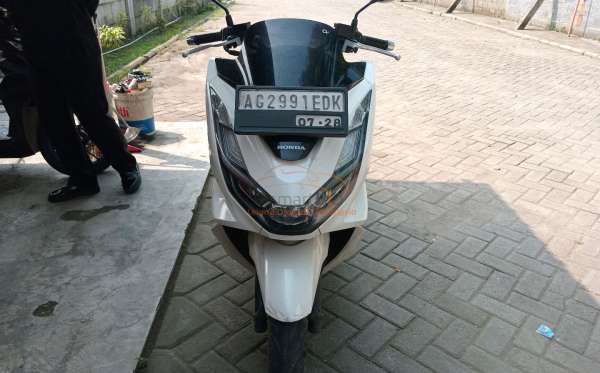 HONDA PCX 160