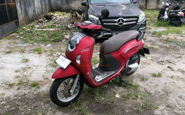 HONDA  SCOOPY