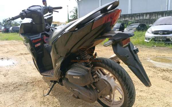 HONDA VARIO 125 CBS ISS