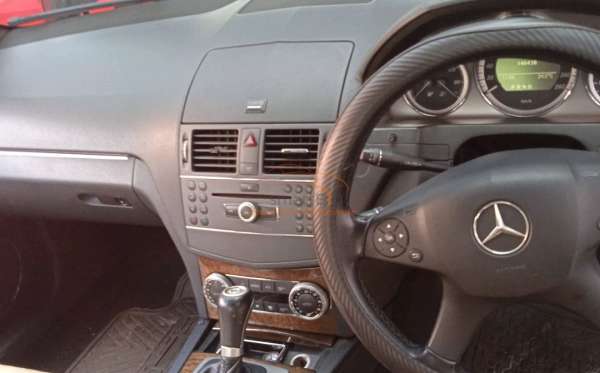 MERCEDES BENZ C 200