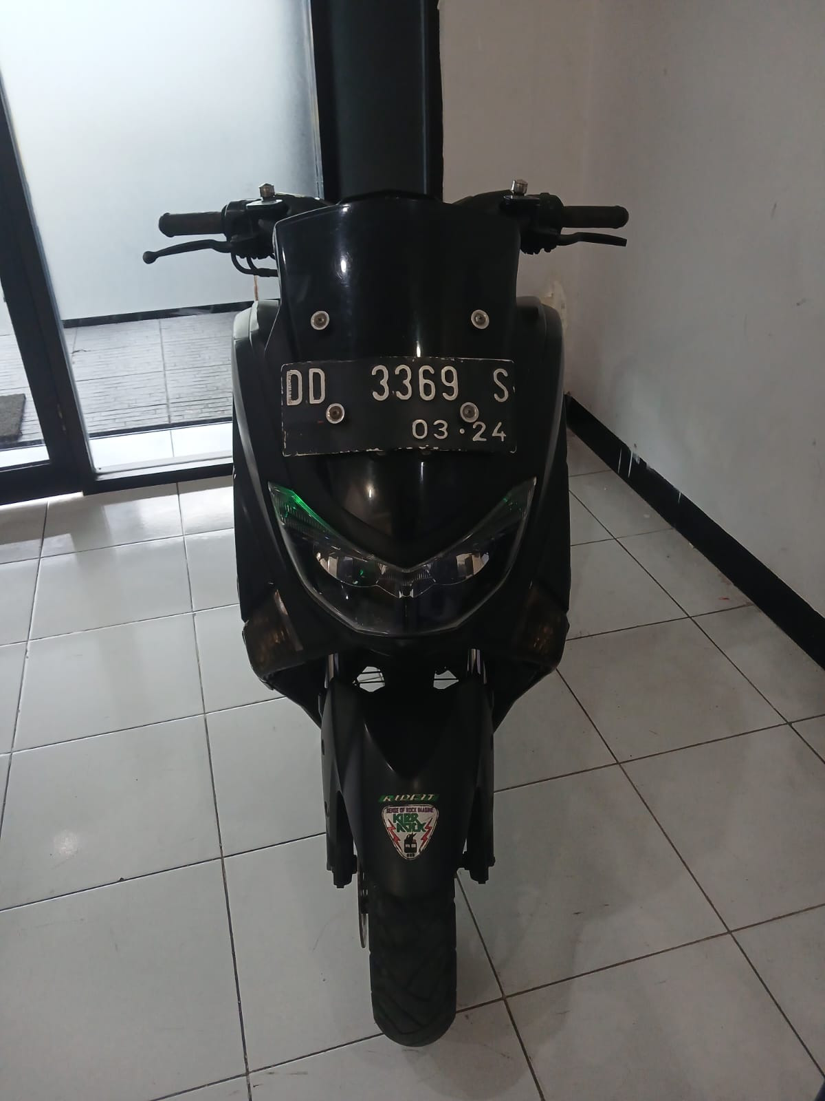 YAMAHA NMAX