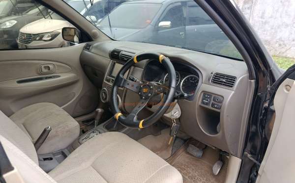 TOYOTA AVANZA S