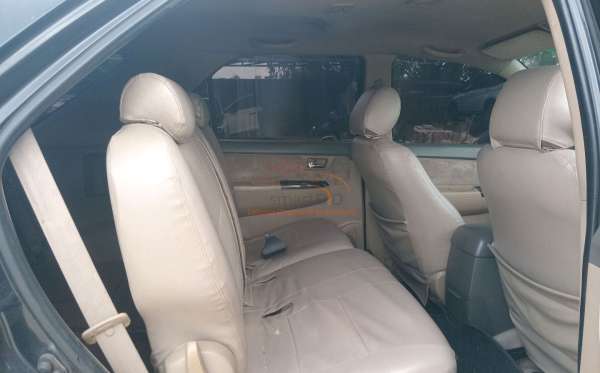 TOYOTA FORTUNER
