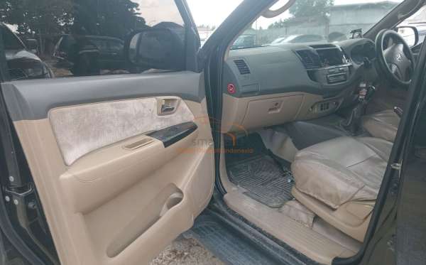 TOYOTA FORTUNER