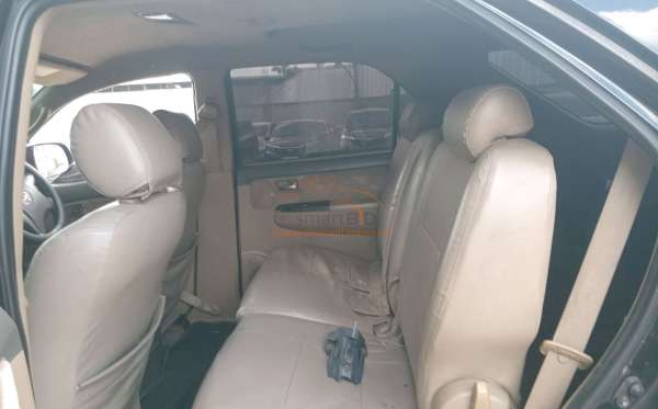TOYOTA FORTUNER