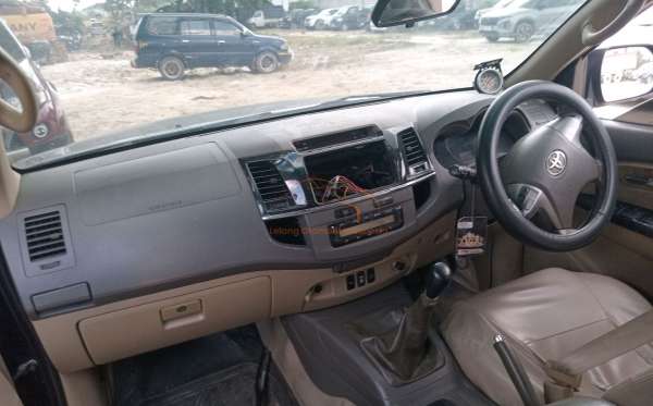 TOYOTA FORTUNER