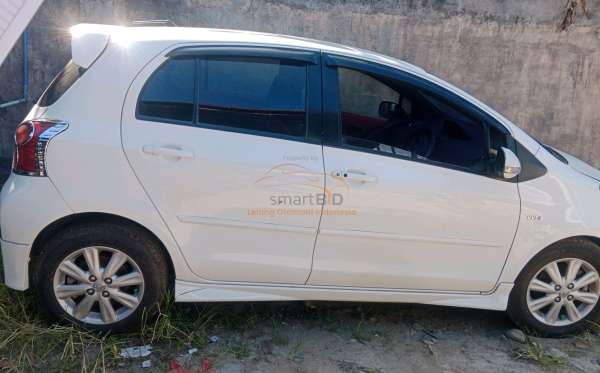 TOYOTA YARIS 1.5 S
