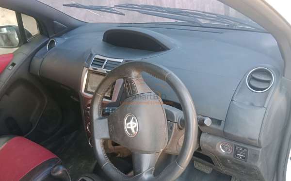 TOYOTA YARIS 1.5 S