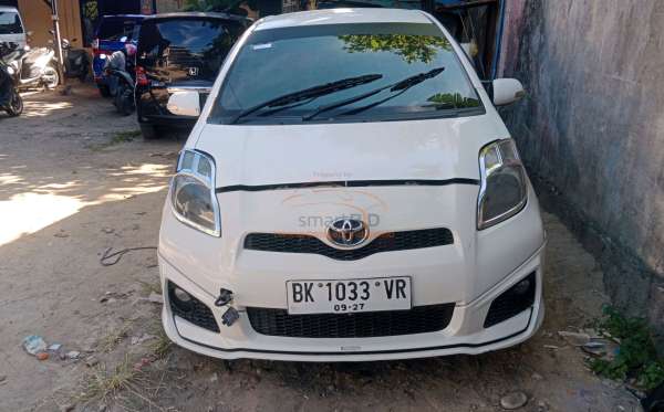 TOYOTA YARIS 1.5 S