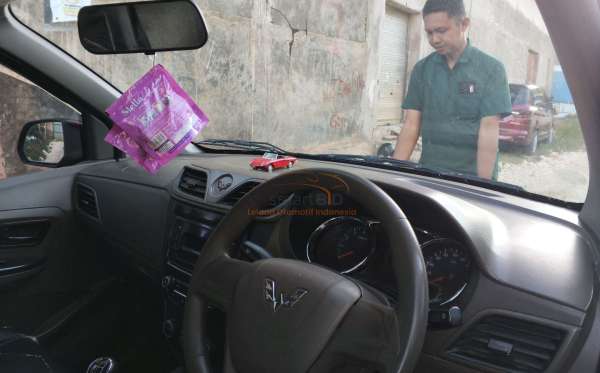 WULING CONFERO 1.5 DB MY (4X2)