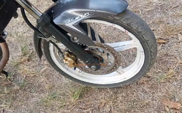 YAMAHA VIXION