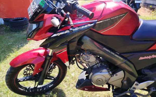YAMAHA VIXION
