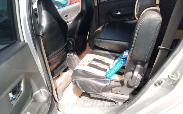DAIHATSU SIGRA