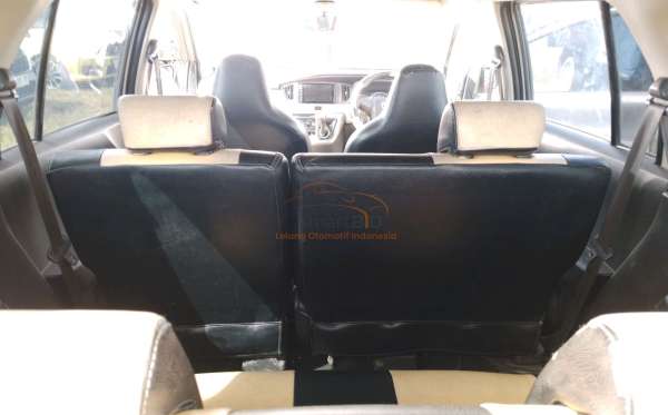 DAIHATSU SIGRA