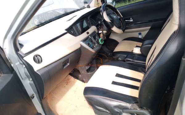 DAIHATSU SIGRA