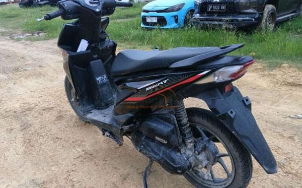 HONDA  BEAT