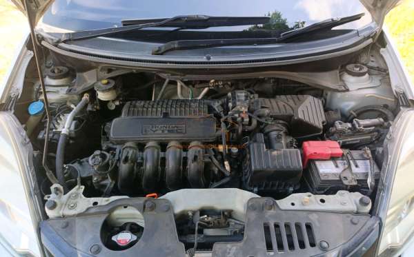 HONDA MOBILIO DD4 1.5 RS