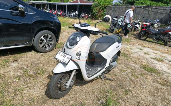 HONDA  SCOOPY