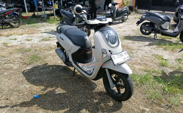 HONDA  SCOOPY