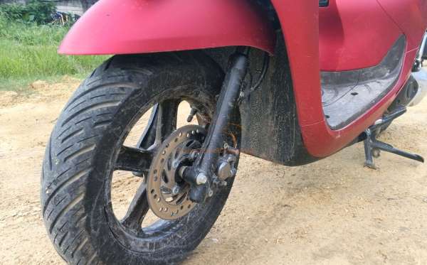 HONDA  SCOOPY