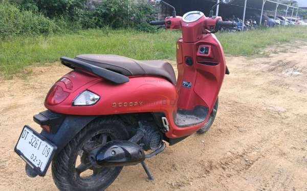 HONDA  SCOOPY
