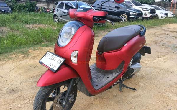 HONDA  SCOOPY
